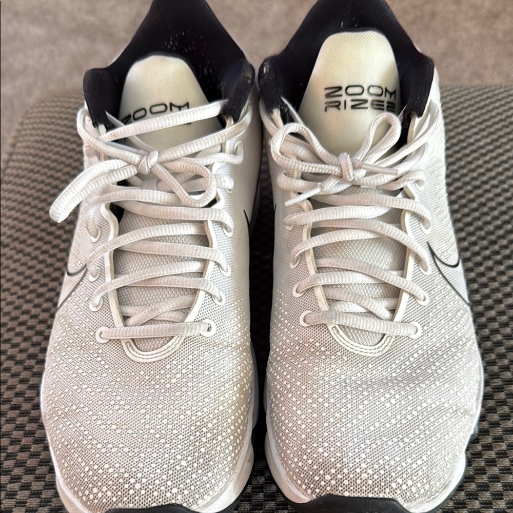 Nike Zoom Rize 2 White and Black Sneakers